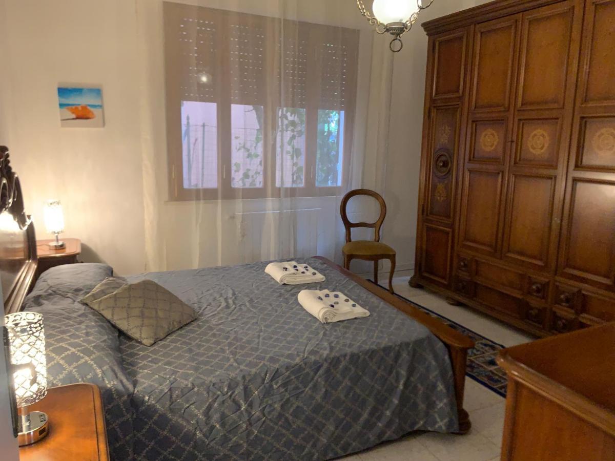 Casa Nel Verde A 300 Mt Dal Mare A Castiglioncello Exterior foto