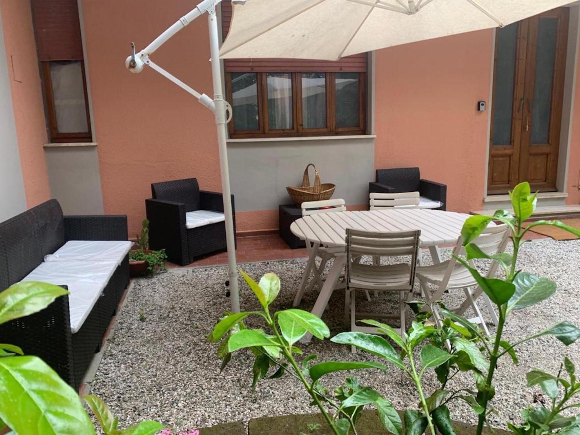 Casa Nel Verde A 300 Mt Dal Mare A Castiglioncello Exterior foto